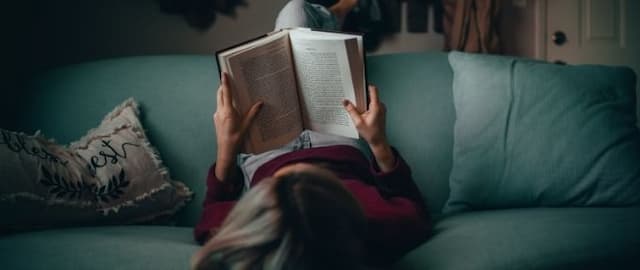 9 Realistic Fiction Books For Young Adult Readers