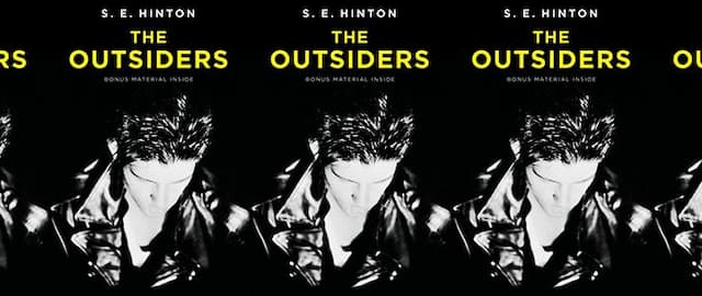 8 Books Like The Outsiders