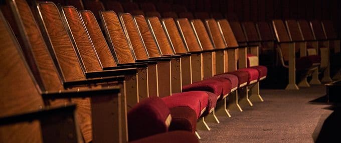 10 Entertaining Novels About the Theater 